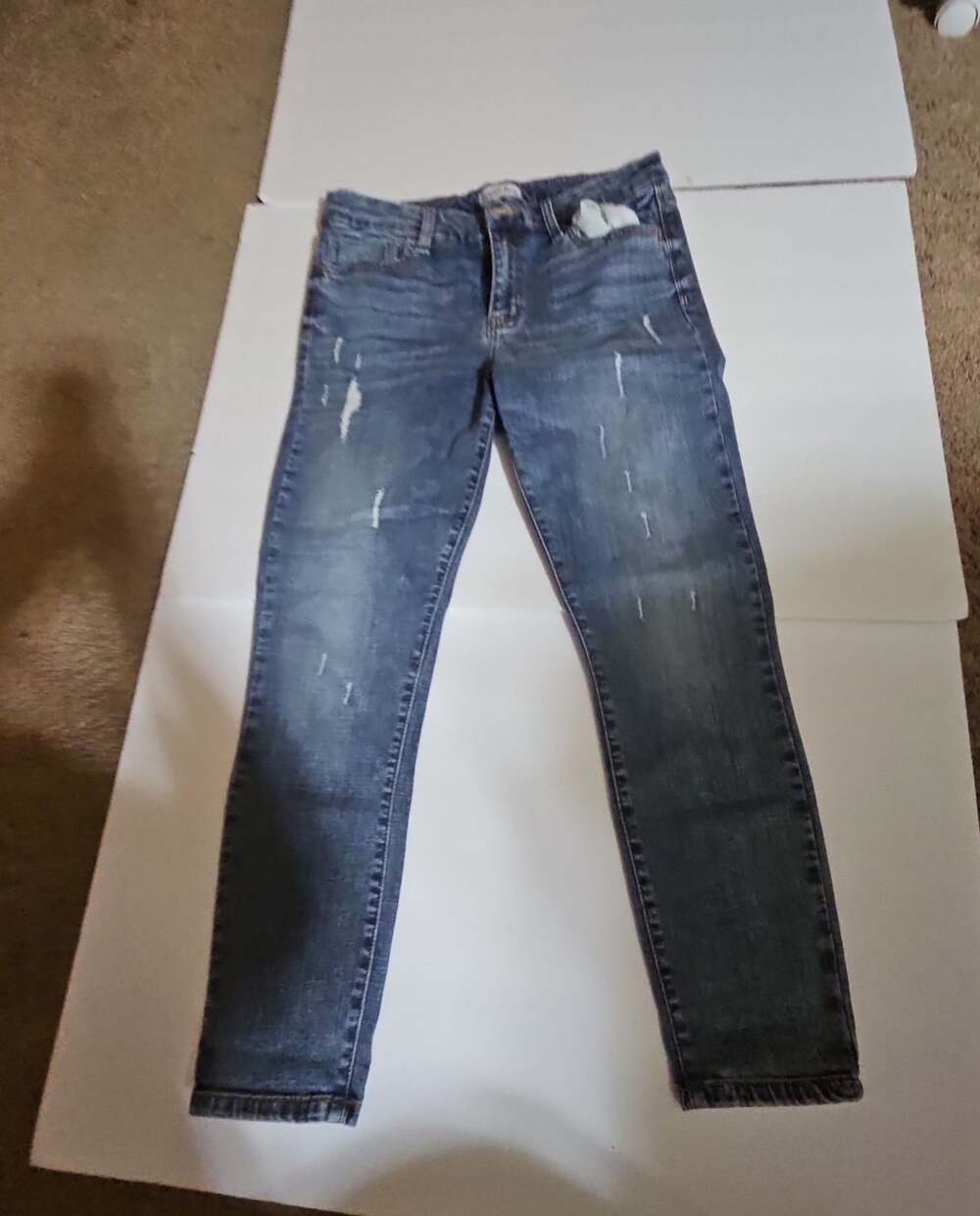 Studio Blue Jeans Size 30 Distressed Denim Blue